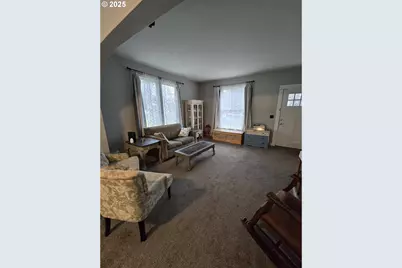 515 W Main St, Enterprise, OR 97828 - Photo 9