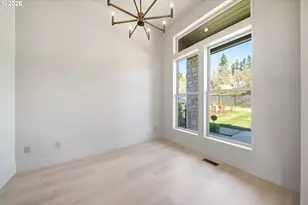 3776 Landis St, West Linn, OR 97068 - Photo 5