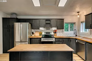 4017 NE 425th St, Woodland, WA 98674 - Photo 9