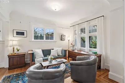 2647 SW Montgomery Dr, Portland, OR 97201 - Photo 11