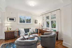 2647 SW Montgomery Dr, Portland, OR 97201 - Photo 11