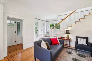 2647 SW Montgomery Dr, Portland, OR 97201 - Photo 7