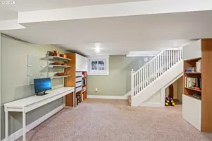 2647 SW Montgomery Dr, Portland, OR 97201 - Photo 37