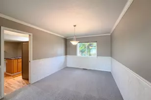5880 SE Snowberry Ct, Hillsboro, OR 97123 - Photo 9