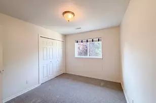 5880 SE Snowberry Ct, Hillsboro, OR 97123 - Photo 13