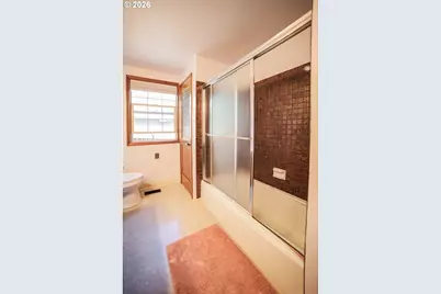10310 SE 14th Cir, Vancouver, WA 98664 - Photo 43