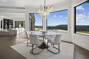 2088 Crest Dr, Lake Oswego, OR 97034 - Photo 21