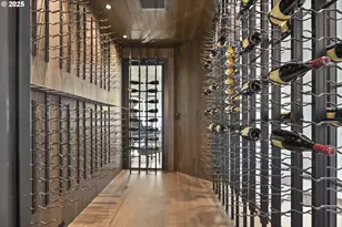 2088 Crest Dr, Lake Oswego, OR 97034 - Photo 27