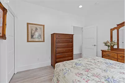 2992 NE 26th St, Lincoln City, OR 97367 - Photo 27