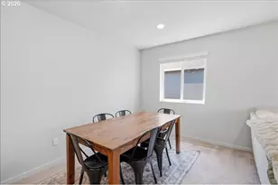 537 Russell Dr, Lebanon, OR 97355 - Photo 11
