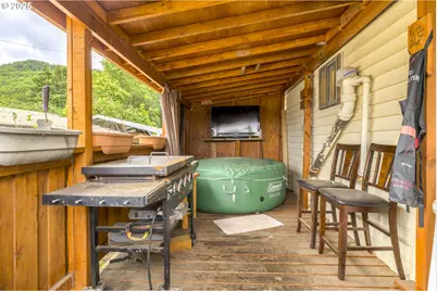 76830 Schroeder Rd, Clatskanie, OR 97016 - Photo 27