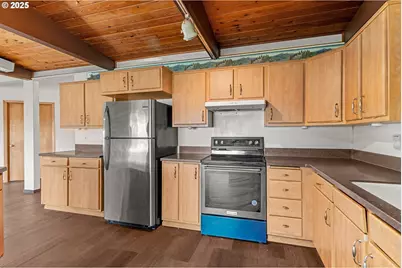 53874 Fishtrap Rd, Myrtle Point, OR 97458 - Photo 15