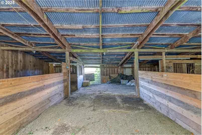 53874 Fishtrap Rd, Myrtle Point, OR 97458 - Photo 45