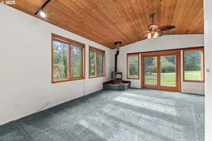 53874 Fishtrap Rd, Myrtle Point, OR 97458 - Photo 23