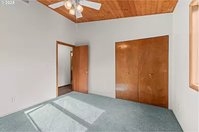 53874 Fishtrap Rd, Myrtle Point, OR 97458 - Photo 29