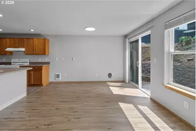 39344 Hood St, Sandy, OR 97055 - Photo 5