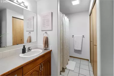 39344 Hood St, Sandy, OR 97055 - Photo 29