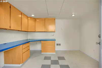 234 NE Grant St, Hillsboro, OR 97124 - Photo 23