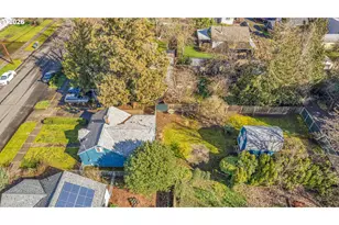 234 NE Grant St, Hillsboro, OR 97124 - Photo 37