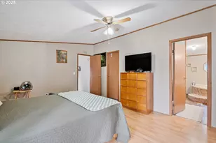 306 Cornwell Ave, Kelso, WA 98626 - Photo 9