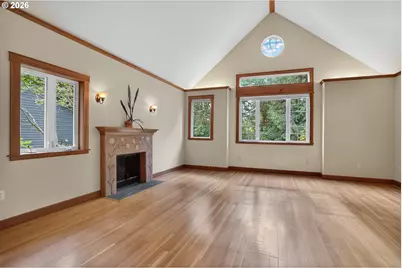 837 NE 67th Ave, Hillsboro, OR 97124 - Photo 3