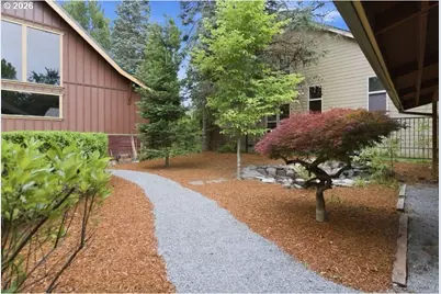 837 NE 67th Ave, Hillsboro, OR 97124 - Photo 27