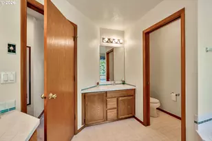 13455 SW Angora Ln, Beaverton, OR 97008 - Photo 37