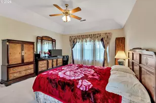 13455 SW Angora Ln, Beaverton, OR 97008 - Photo 33