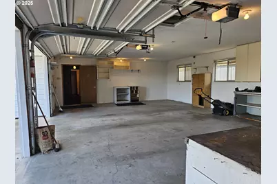 3218 SW Isaac Ave, Pendleton, OR 97801 - Photo 39