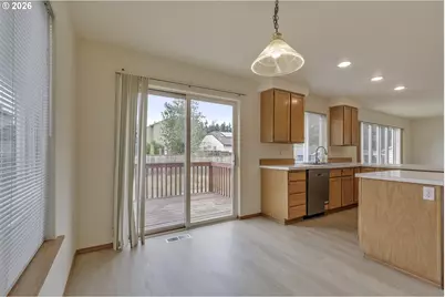 165 NE Cory St, Hillsboro, OR 97124 - Photo 19
