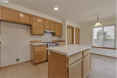 165 NE Cory St, Hillsboro, OR 97124 - Photo 17