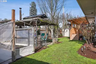 2740 Stark St, Eugene, OR 97404 - Photo 35