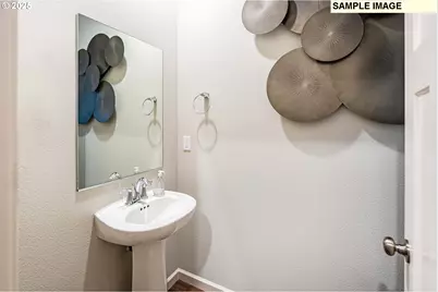 2618 Mt St Helens Ave SE, Salem, OR 97302 - Photo 9