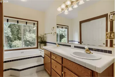 11864 SW 126th Pl, Tigard, OR 97223 - Photo 19