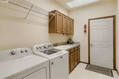 11864 SW 126th Pl, Tigard, OR 97223 - Photo 23