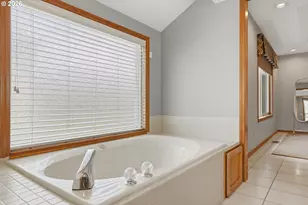 16105 NW Somerset Dr, Beaverton, OR 97006 - Photo 29