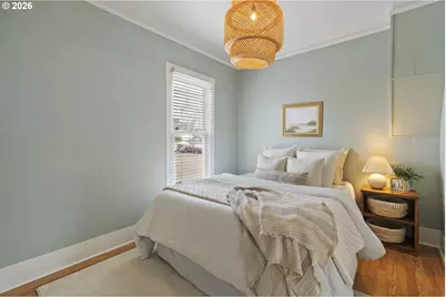 7035 N Catlin Ave, Portland, OR 97203 - Photo 17