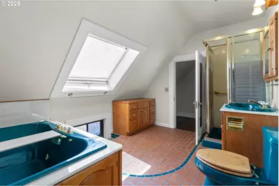 4145 S Corbett Ave, Portland, OR 97239 - Photo 35