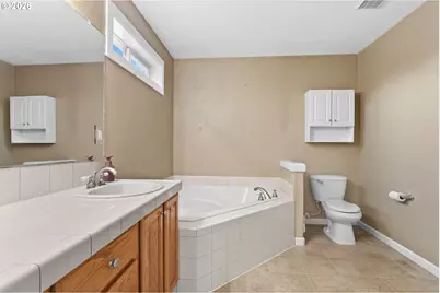 16010 SE Tallina Dr, Damascus, OR 97089 - Photo 23
