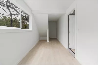 5670 Jasmine Ave, Cloverdale, OR 97112 - Photo 5