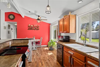 11809 SE 7th St, Vancouver, WA 98683 - Photo 7