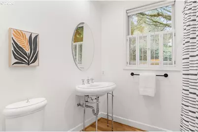 2622 SW Davenport Ct, Portland, OR 97201 - Photo 19
