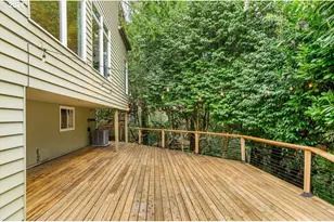 2622 SW Davenport Ct, Portland, OR 97201 - Photo 43