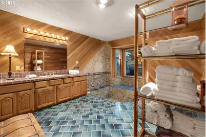 37647 Highway 26, Seaside, OR 97138 - Photo 27