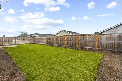 331 Cornwell St, Woodburn, OR 97071 - Photo 25