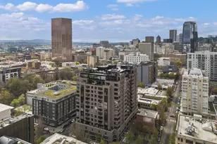 333 NW 9th Ave, Portland, OR 97209 - Photo 33