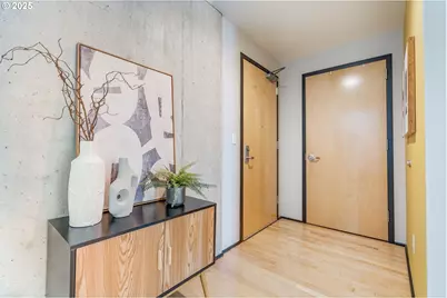 333 NW 9th Ave #713, Portland, OR 97209 - Photo 25