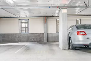 333 NW 9th Ave, Portland, OR 97209 - Photo 29