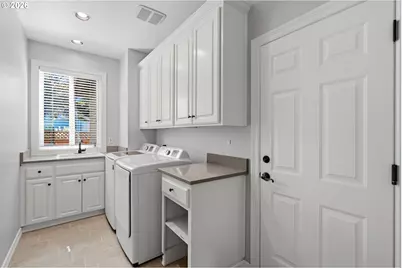 1516 NW Slocum Way, Portland, OR 97229 - Photo 17