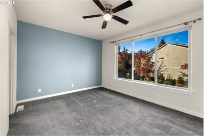 384 SW 105th Ter, Portland, OR 97225 - Photo 9